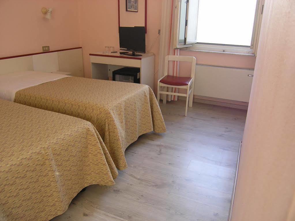 Elba Hotel Rosignano Solvay Zewnętrze zdjęcie